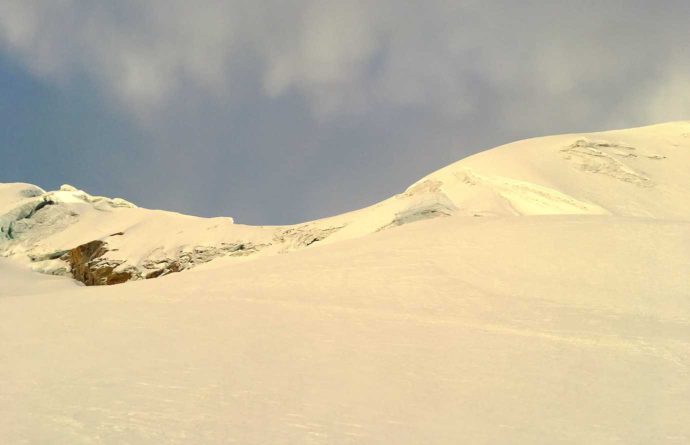 Climbing Huayna Potosi. Day 3. Snowy landscapes