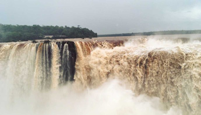 The Iguazu Falls - Visiting both sides. Argentinean side. Devil's Throat