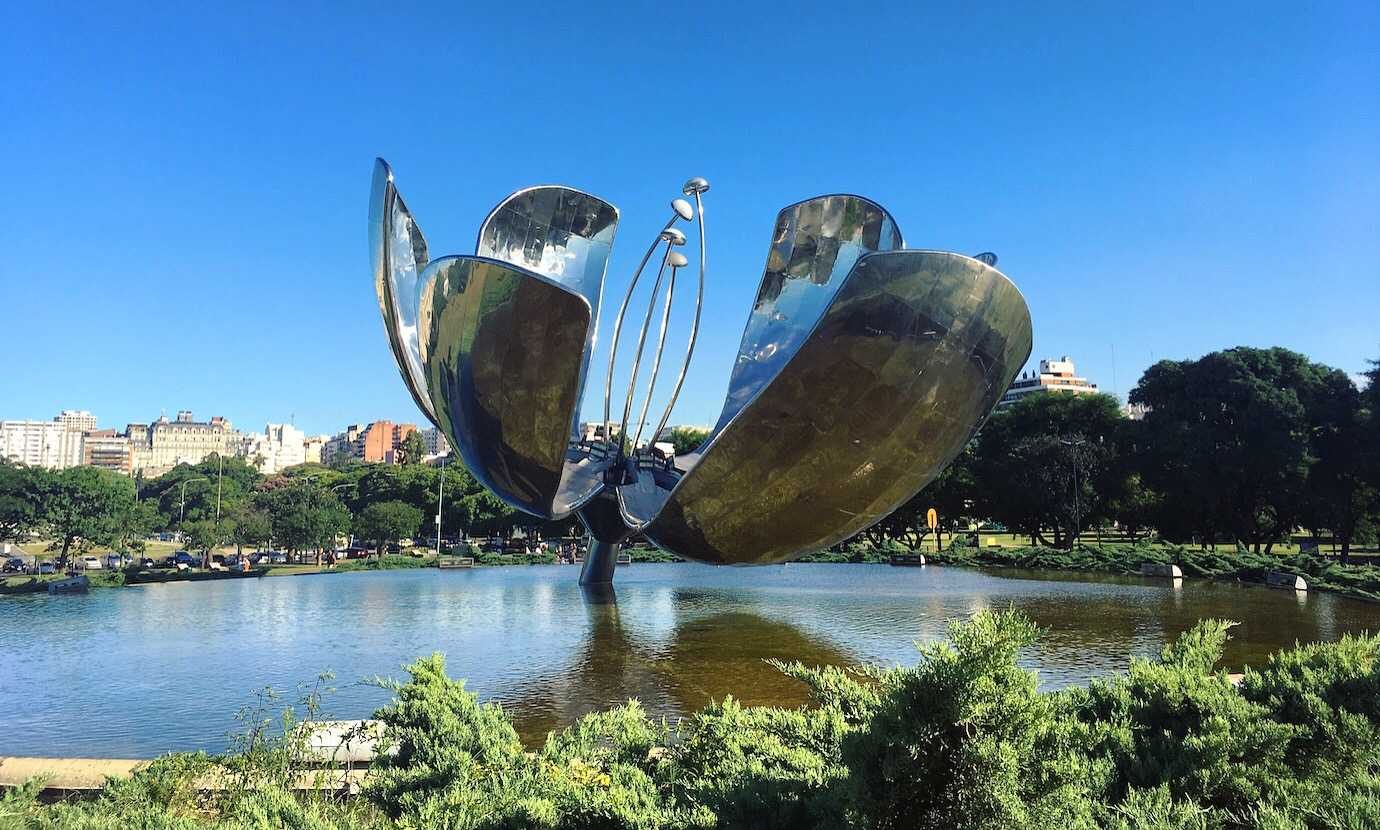 metal flower Buenos Aires