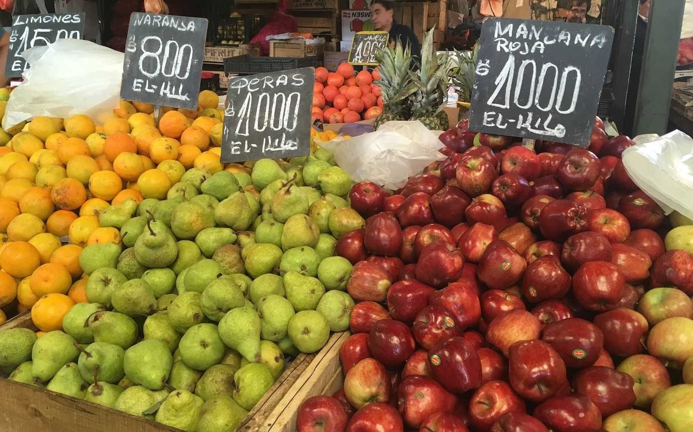 a vega market fruit santiago