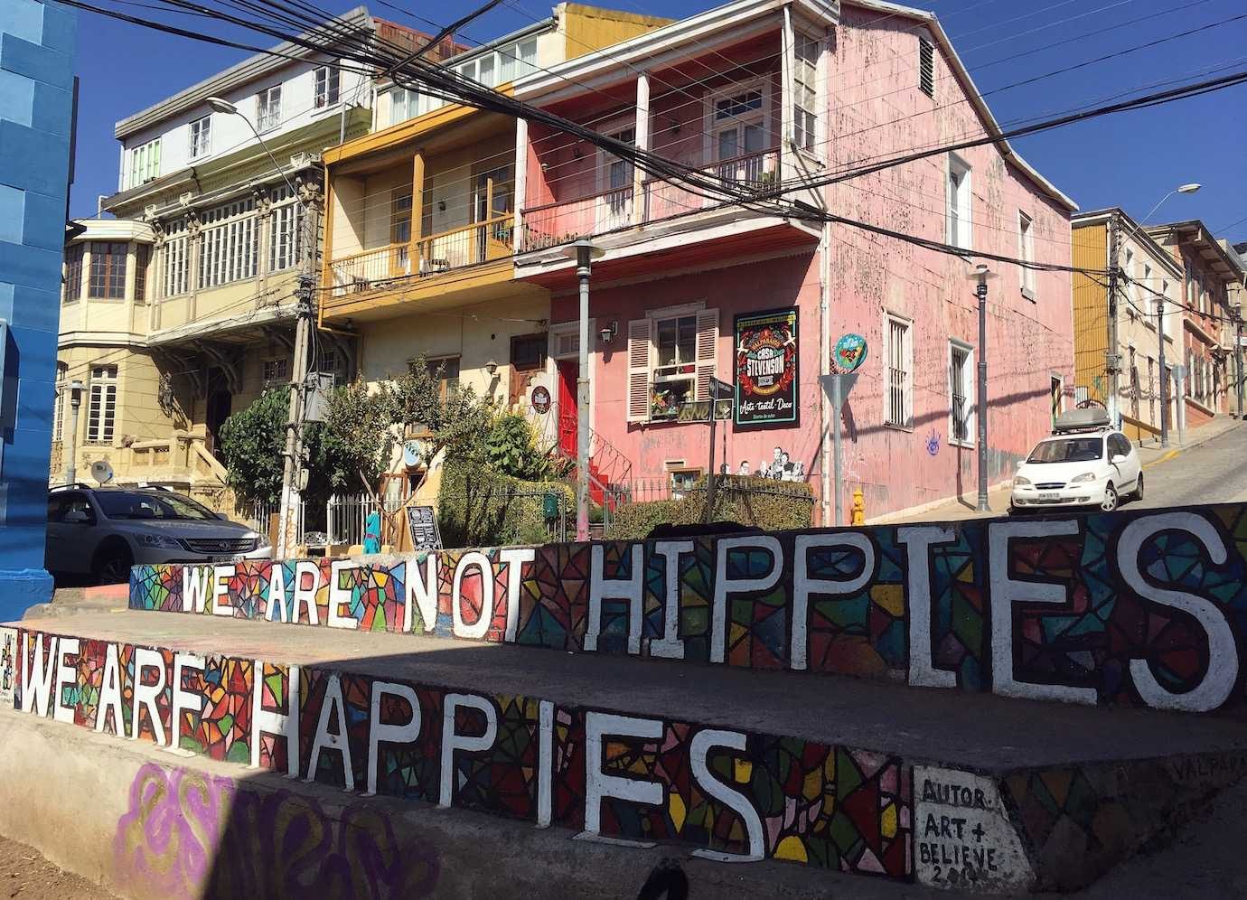 we are happies street art valparaiso