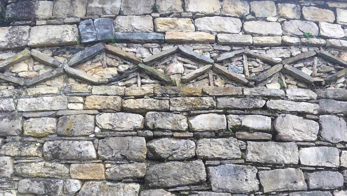 kuelap stone wall chachapoyas