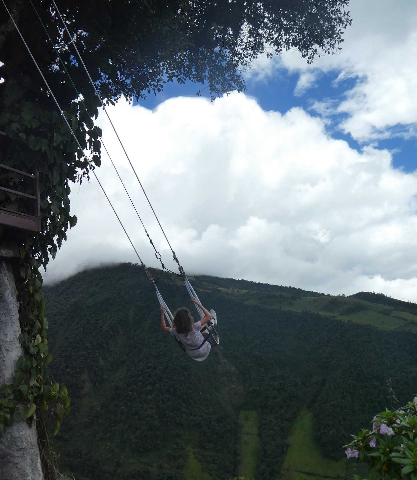 me swing casa del arbol Baños