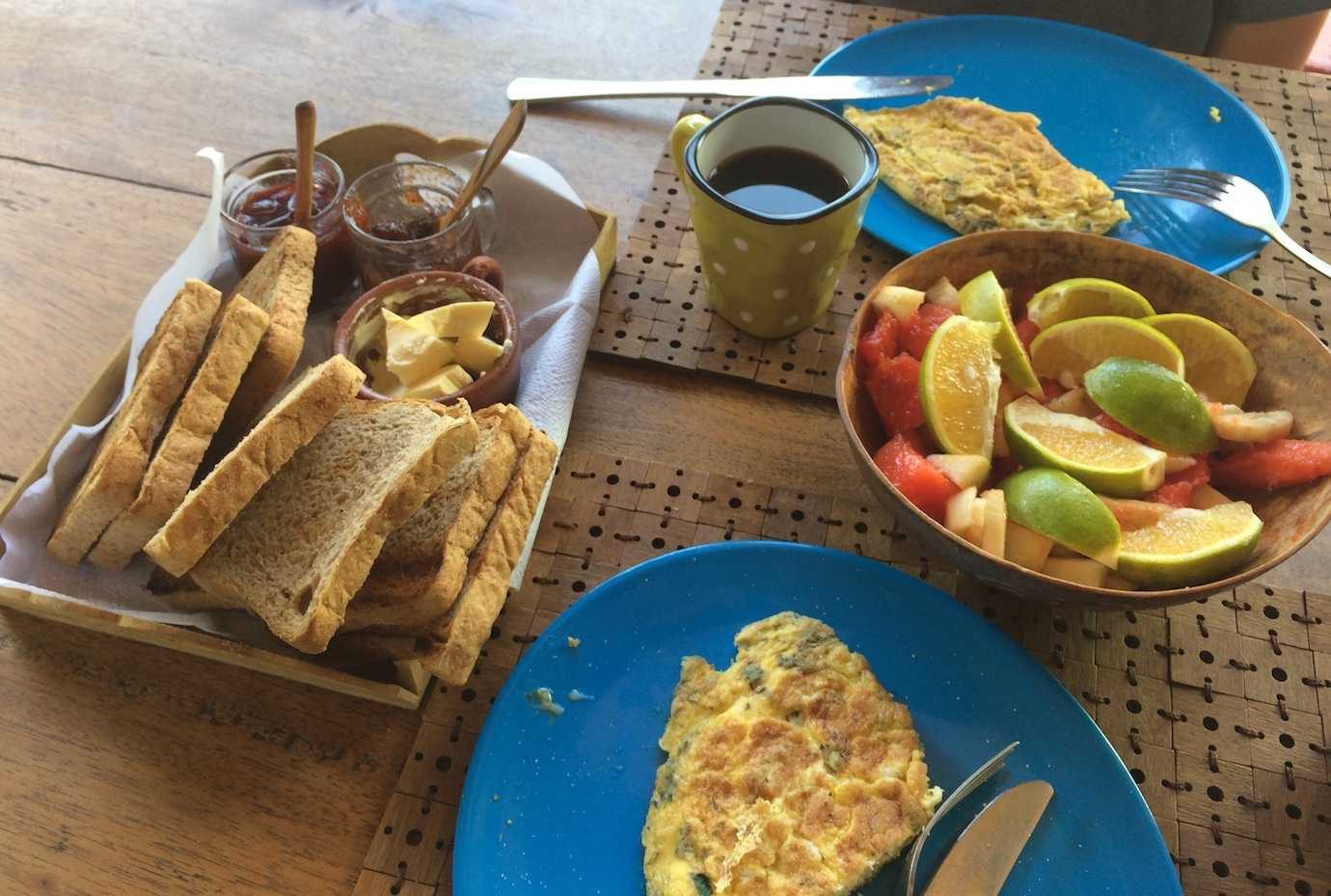 breakfast hostal mangal dibulla palomino