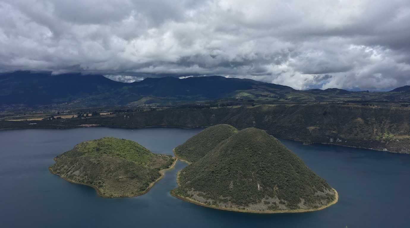 laguna cuicocha otavalo