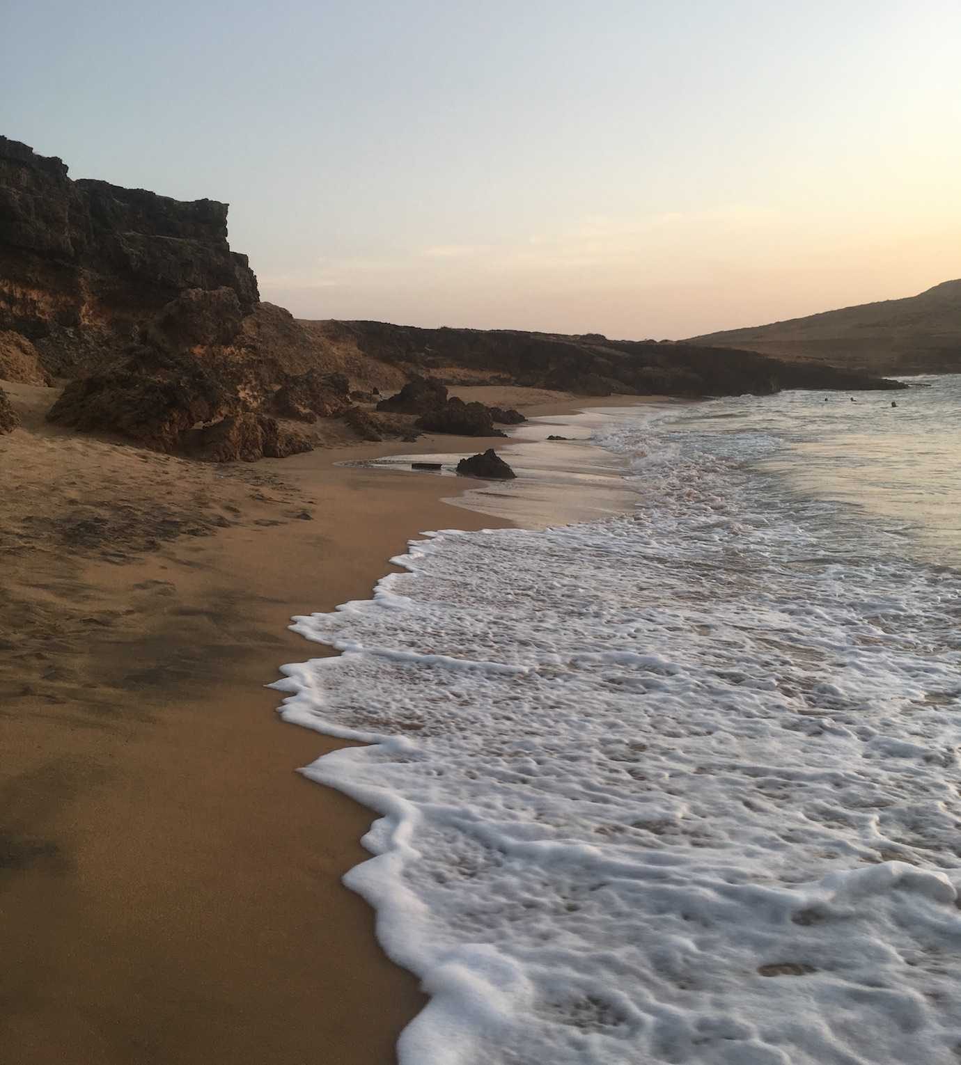 pilon del azucar beach cabo de la vela