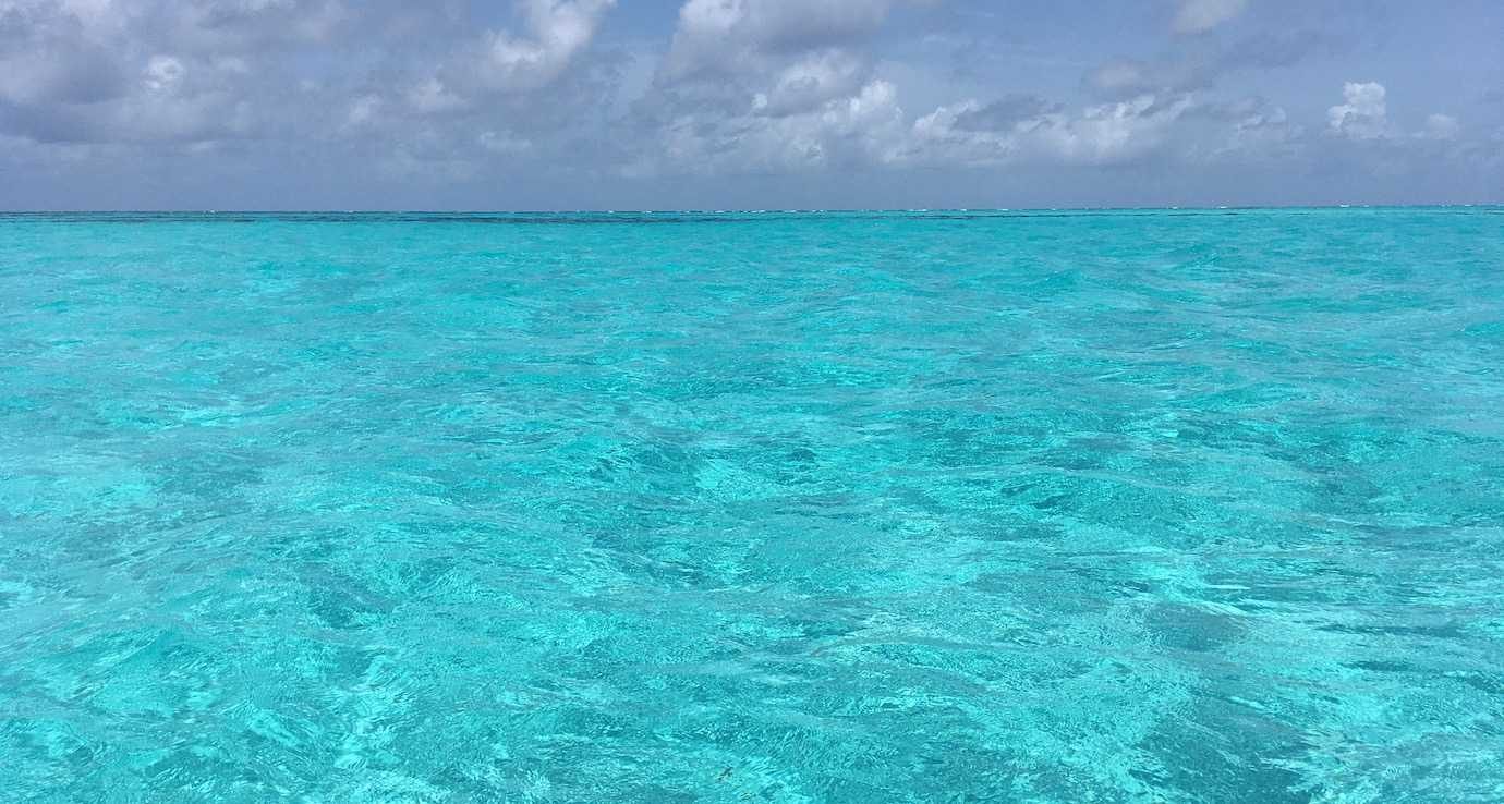 turquoise waters providencia