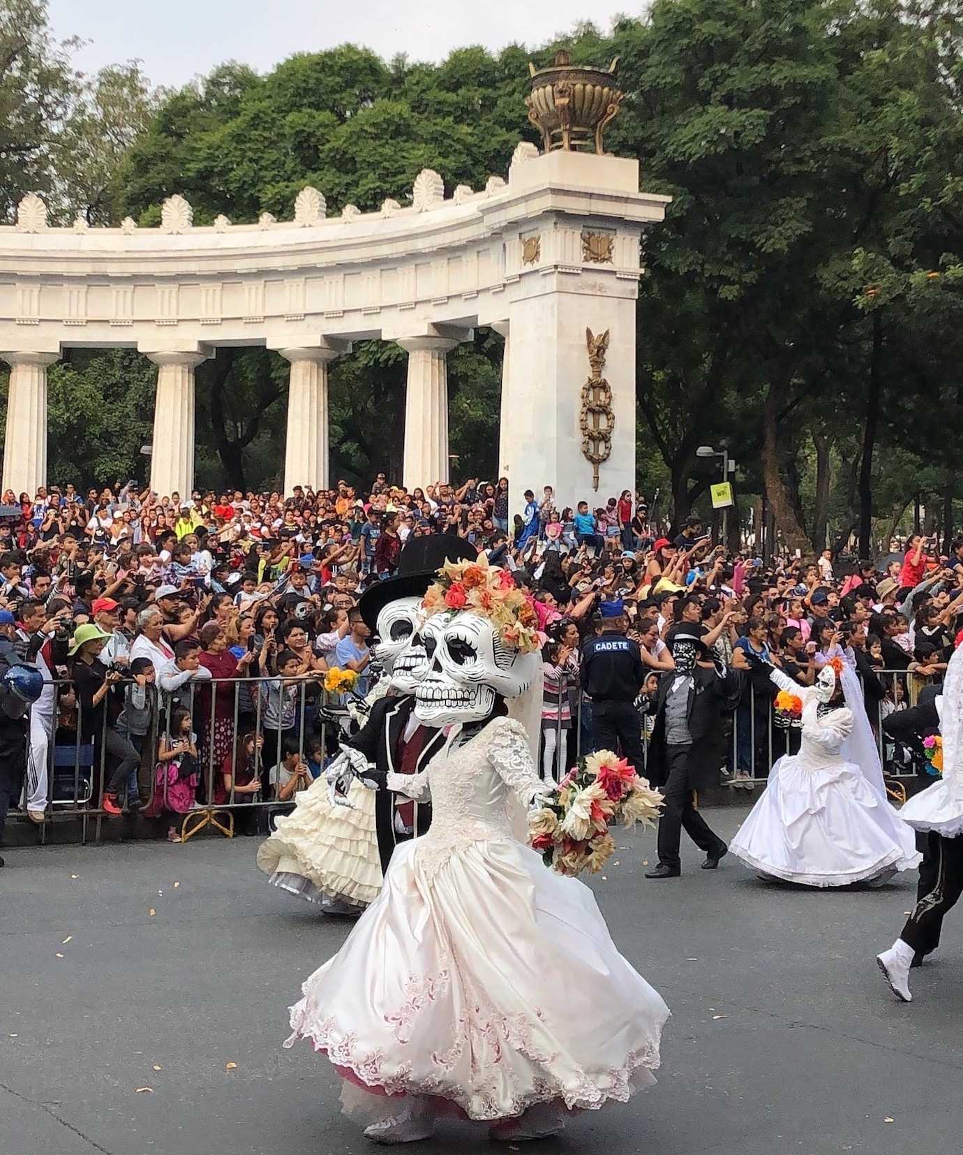 day of the dead parade mexico city