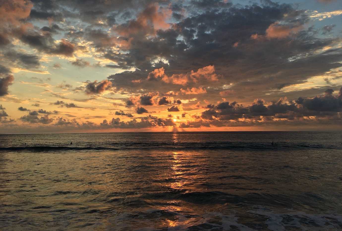 sunset la punta puerto escondido