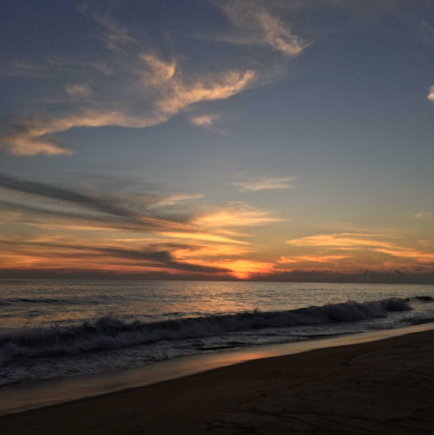 sunset playa bacocho puerto escondido