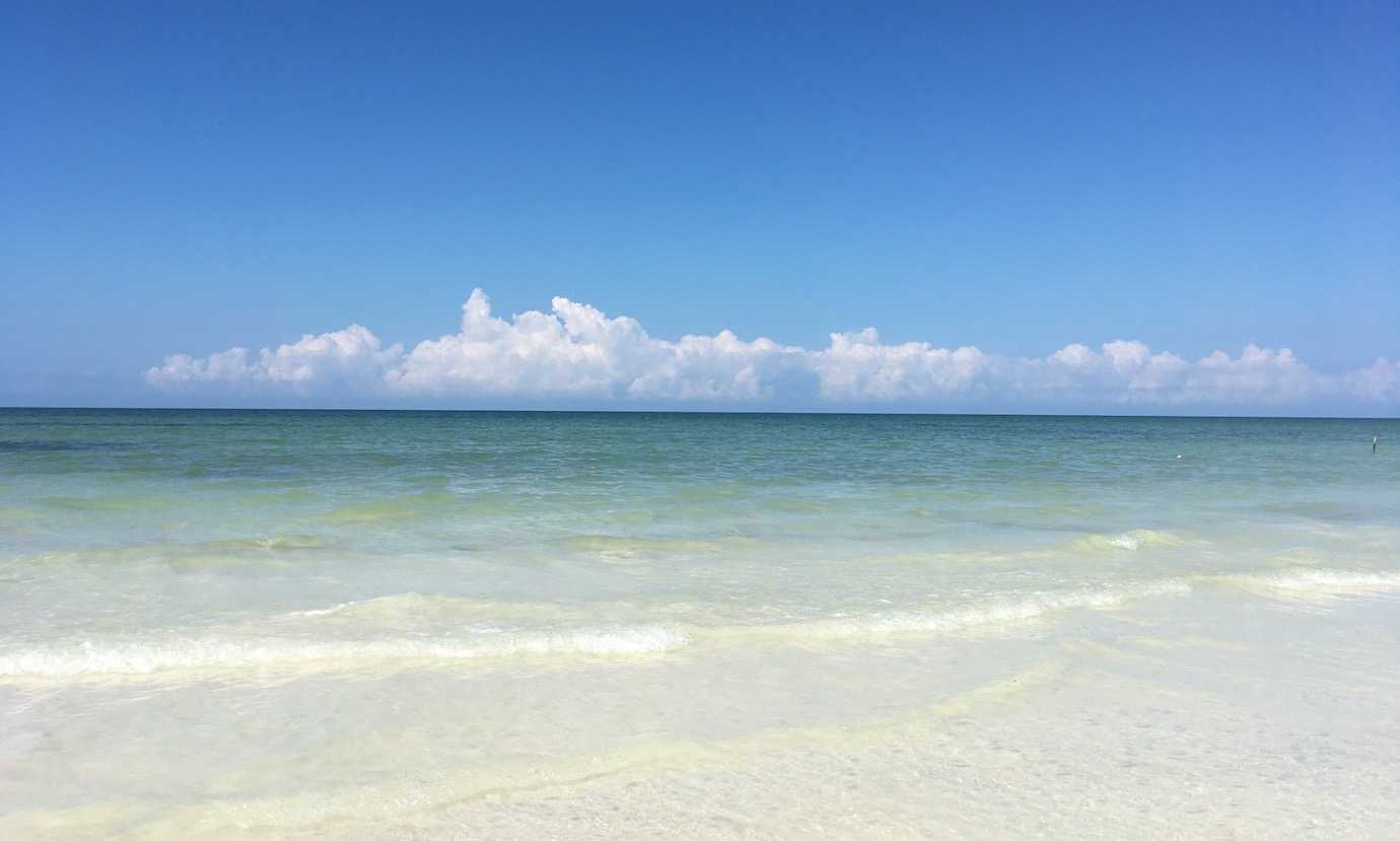 beach holbox