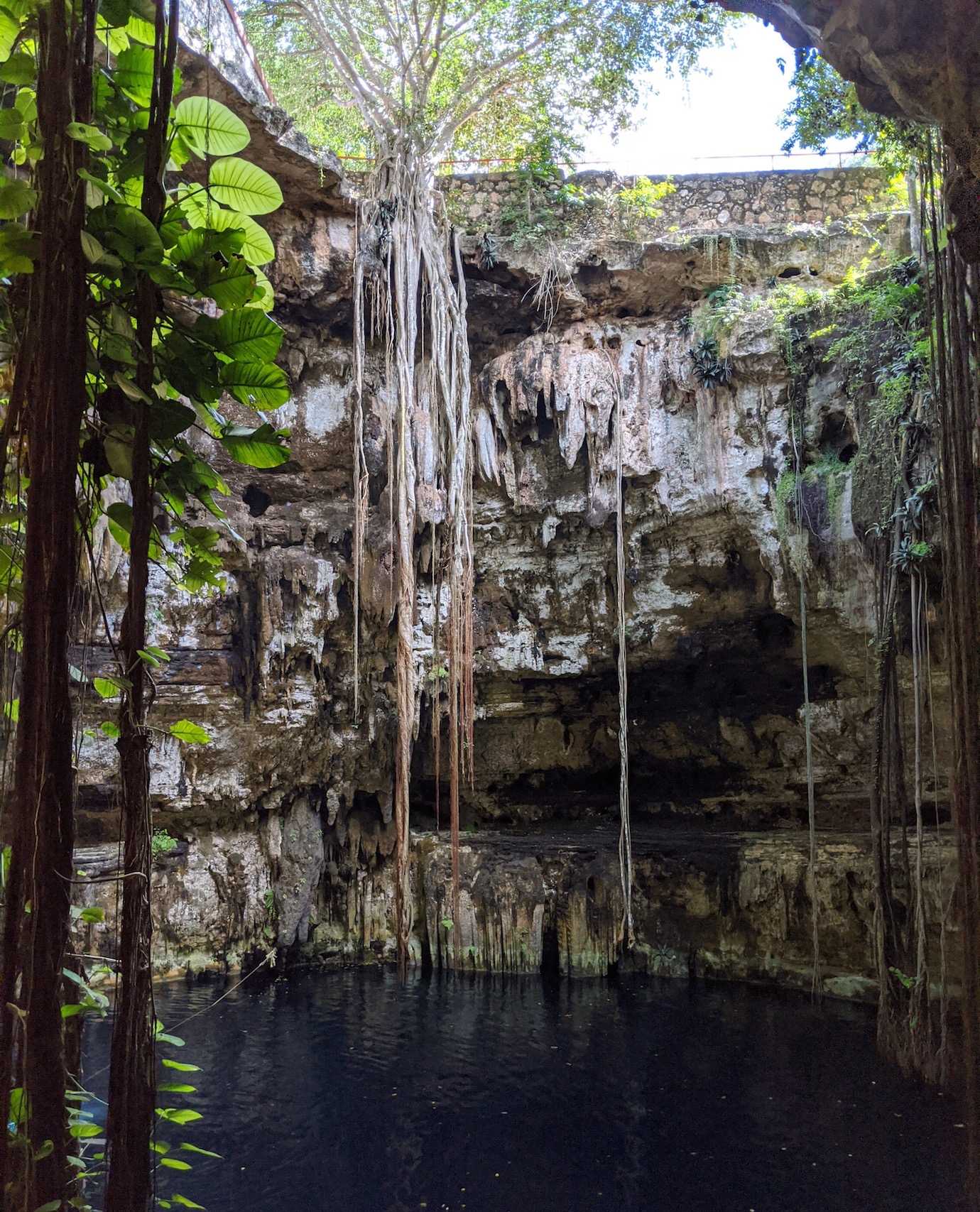 cenote oxman valladolid