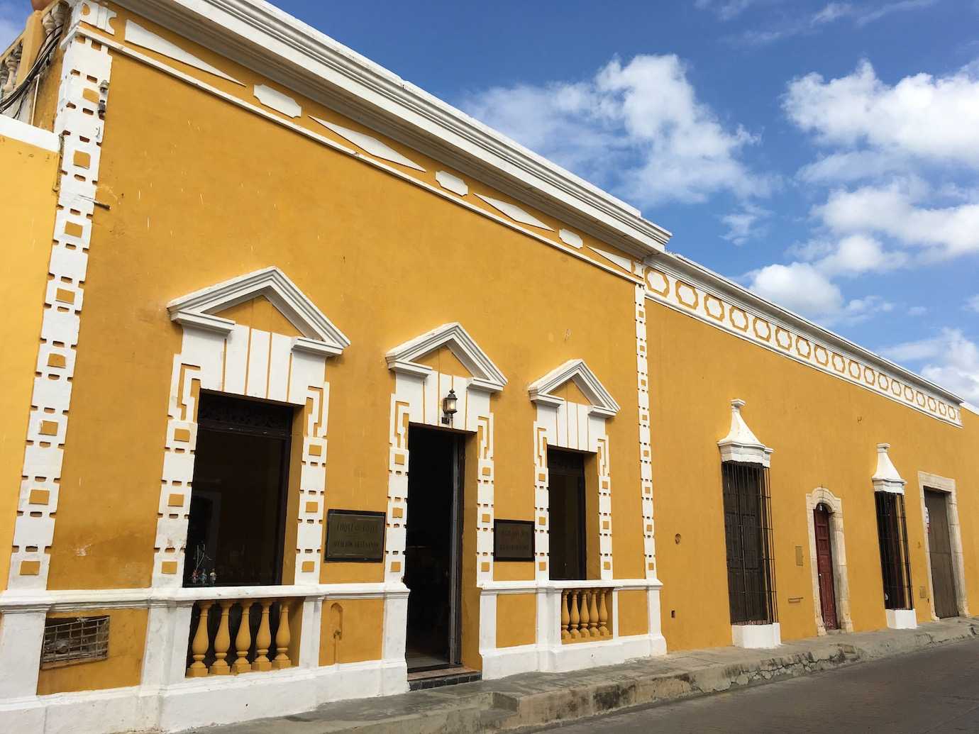 izamal yellow town merida