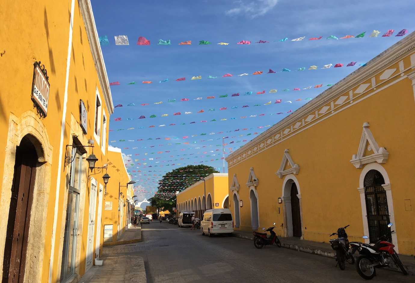 izamal yellow town merida