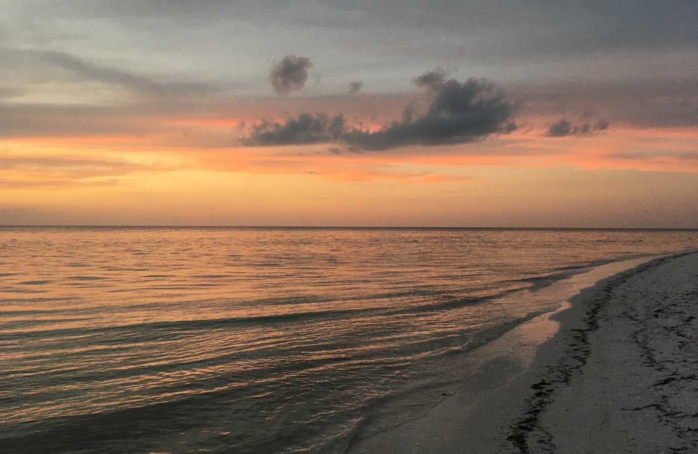 sunset punta cocos holbox